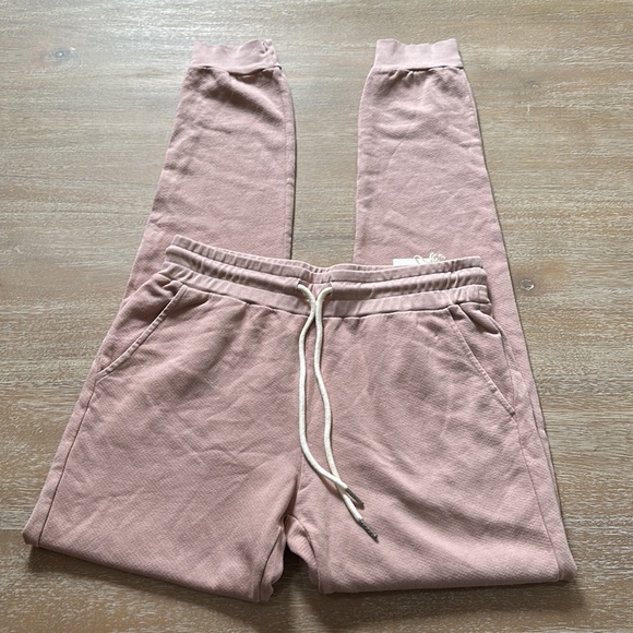 MATE the Label Pants Organic Terry Classic Jogger In Rose - Picture 5 of 7